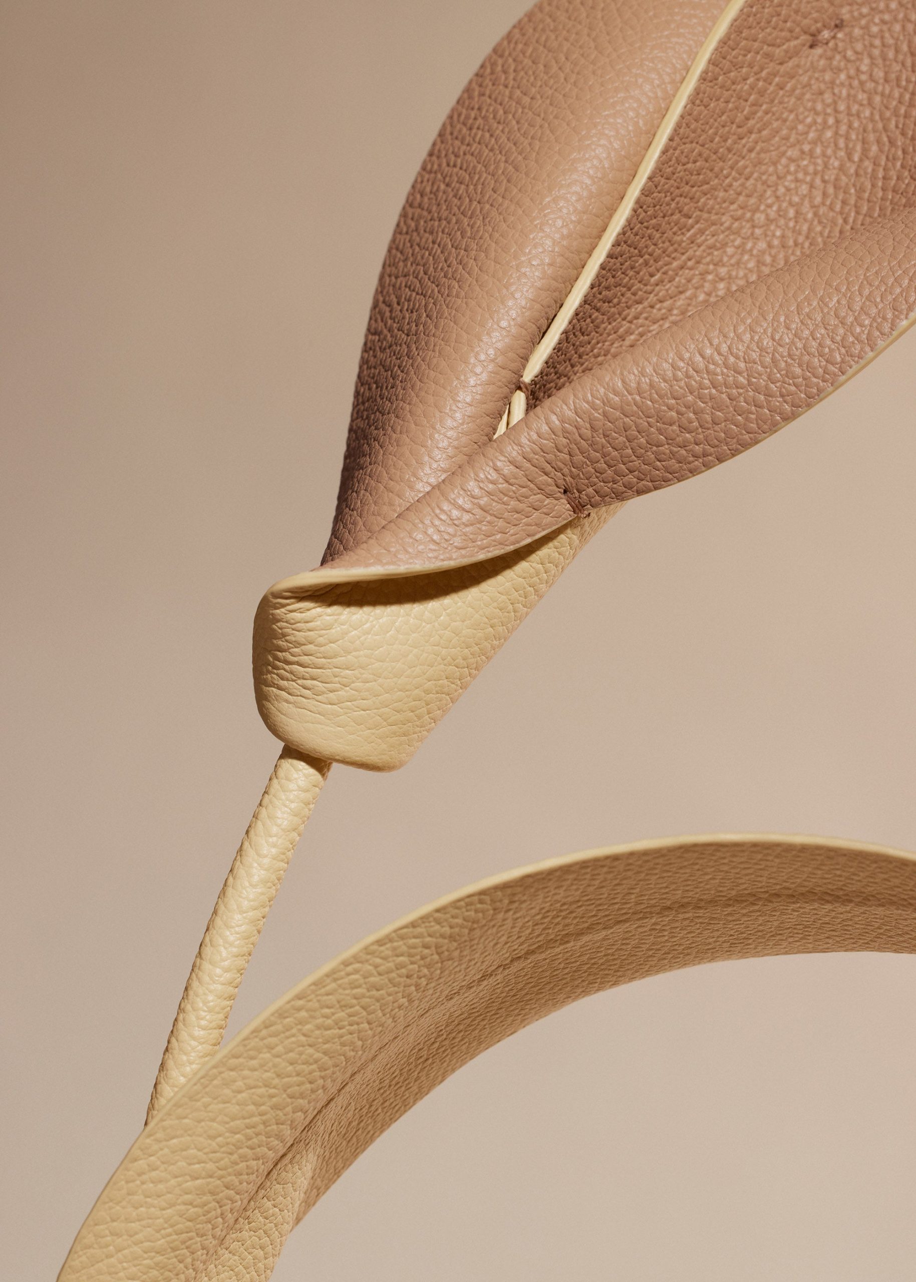 Pili Flower - Textured Duo Wheat - Image 4