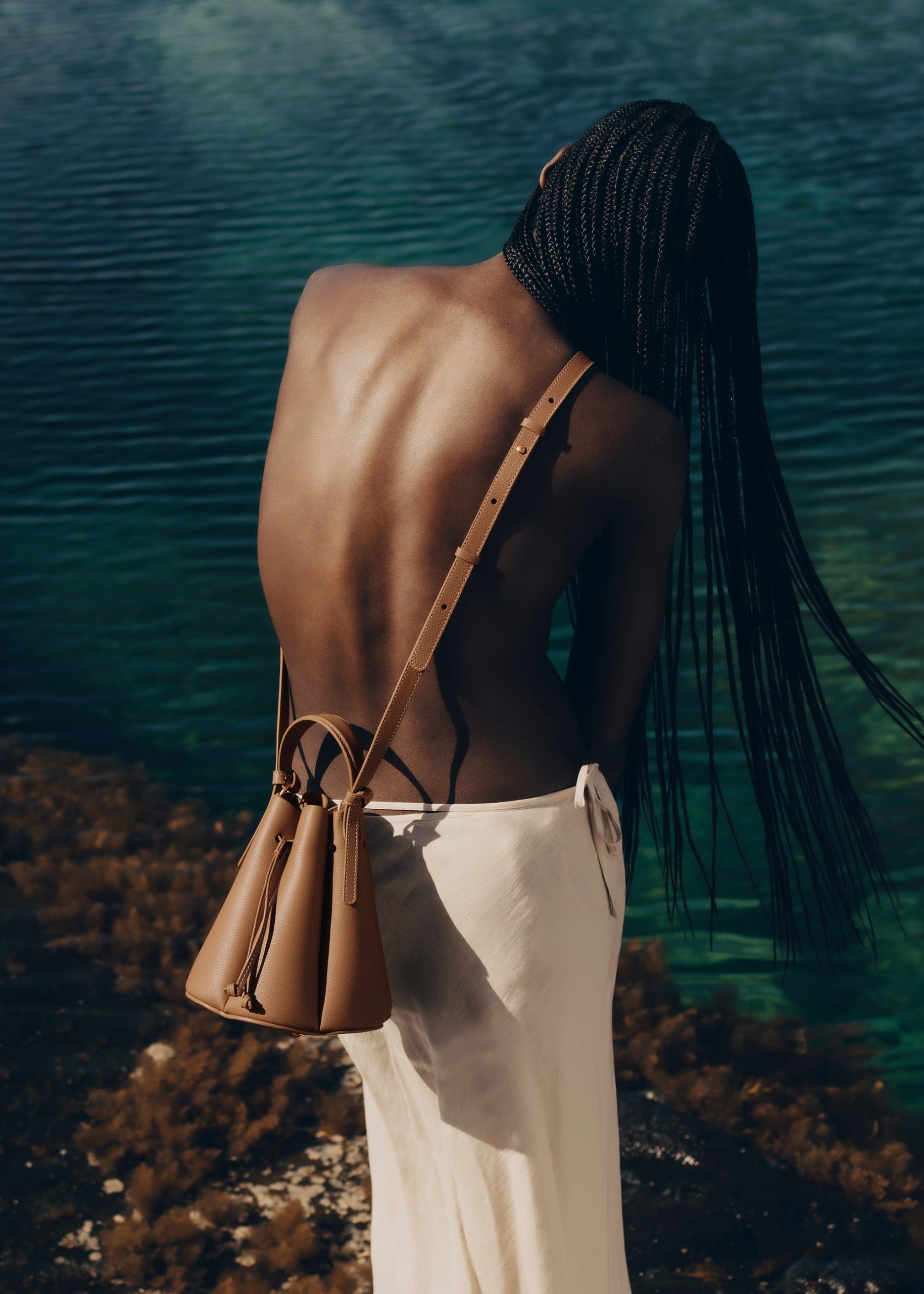 Numero Huit Mini - Textured Camel - Image 5