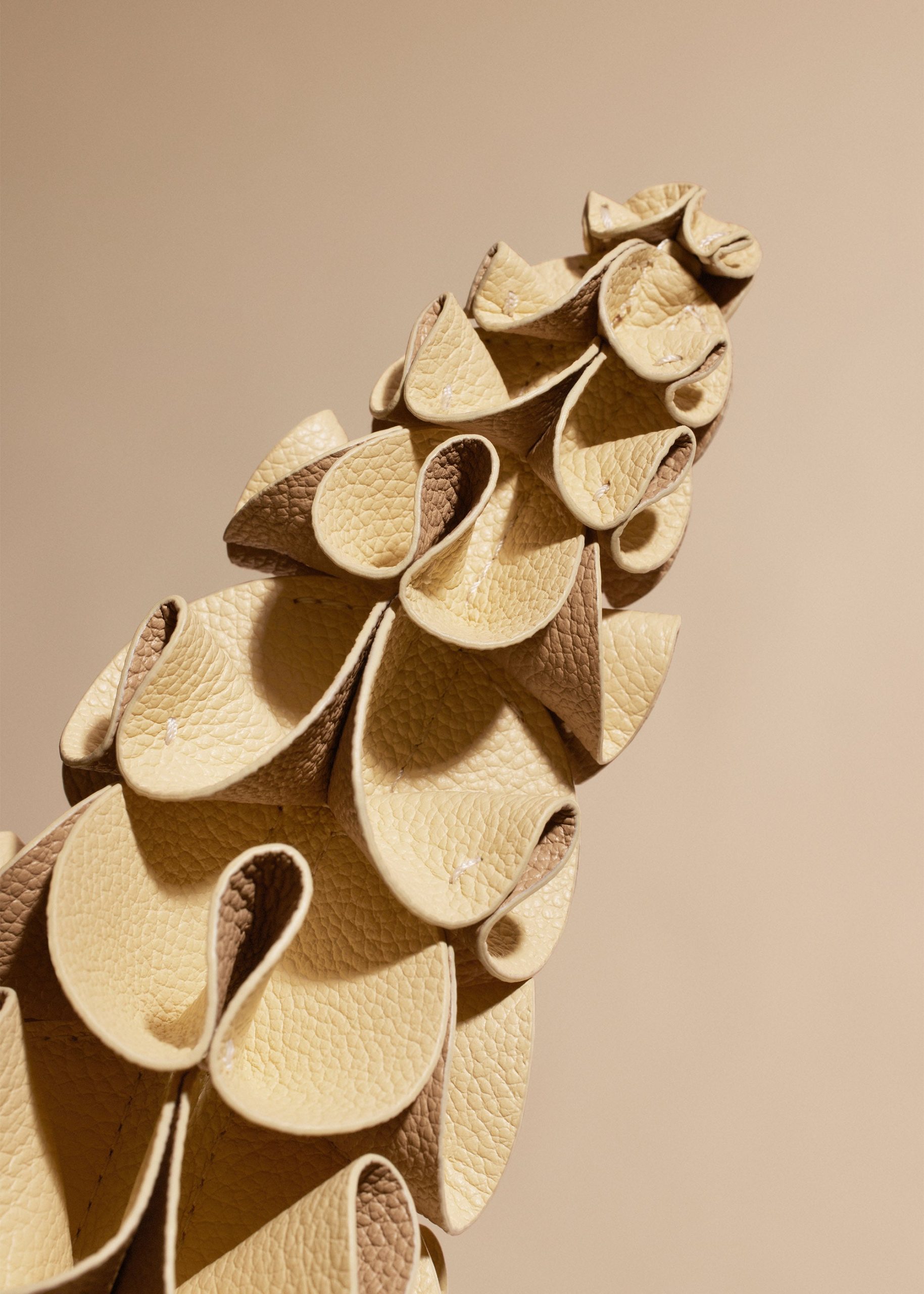 Orki Flower - Textured Duo Wheat - Image 3