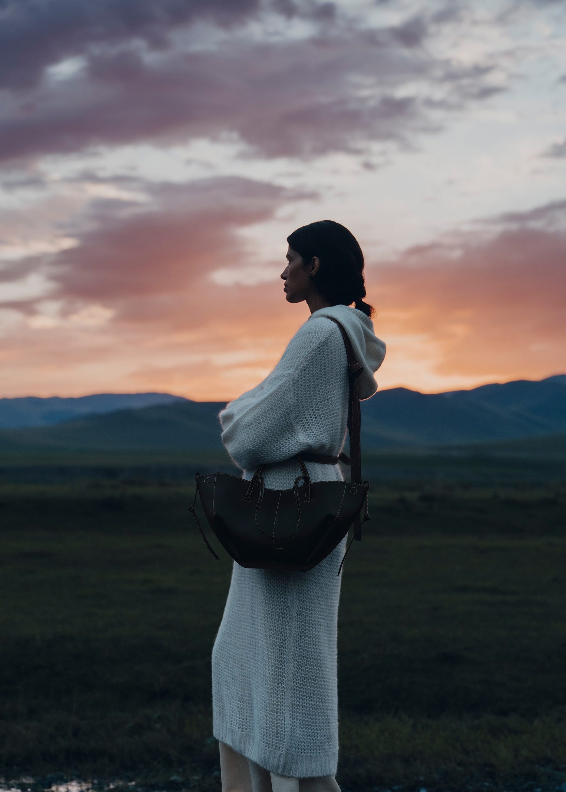 Cyme Mini - Textured Black with Ecru Stitching - Image 5