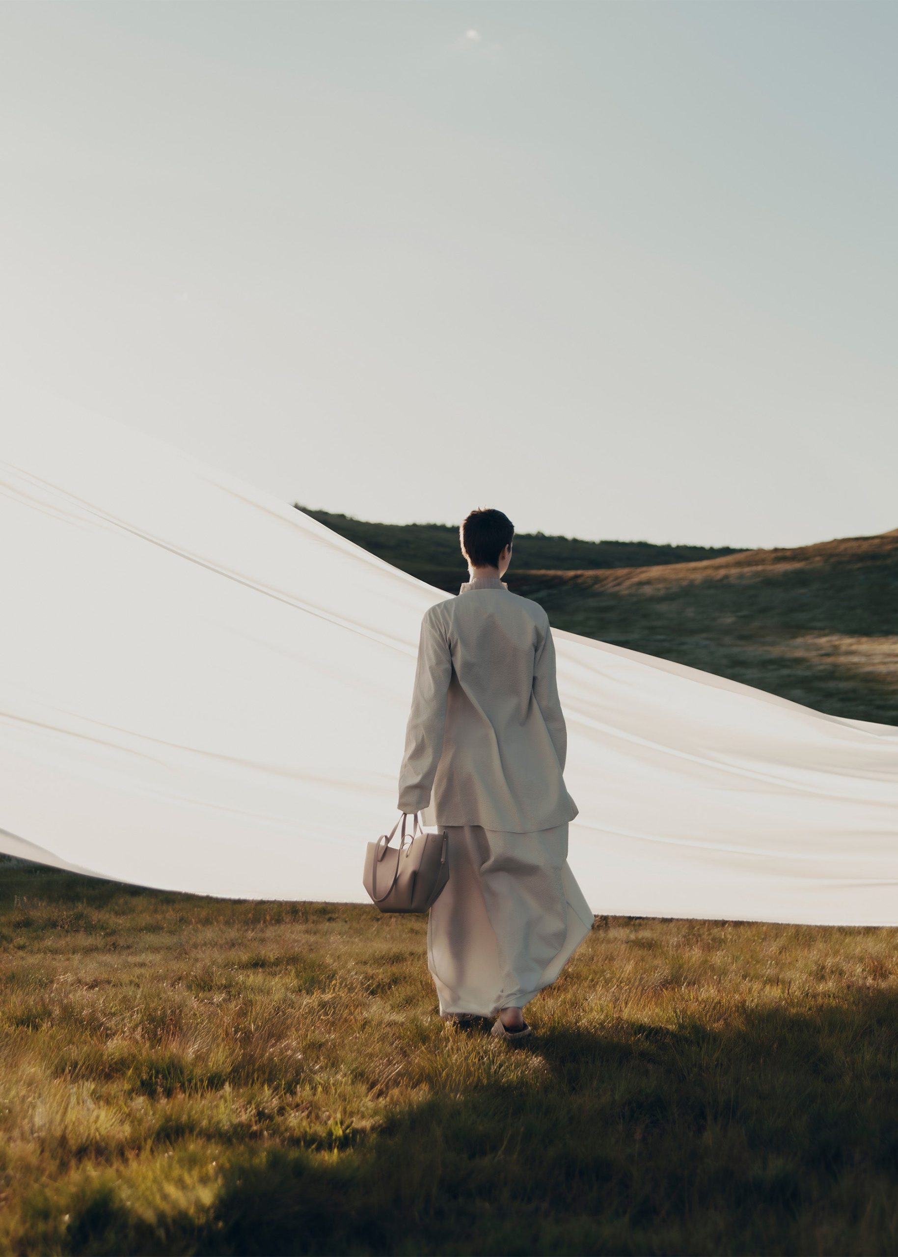 Cyme Mini - Textured Taupe - Image 6