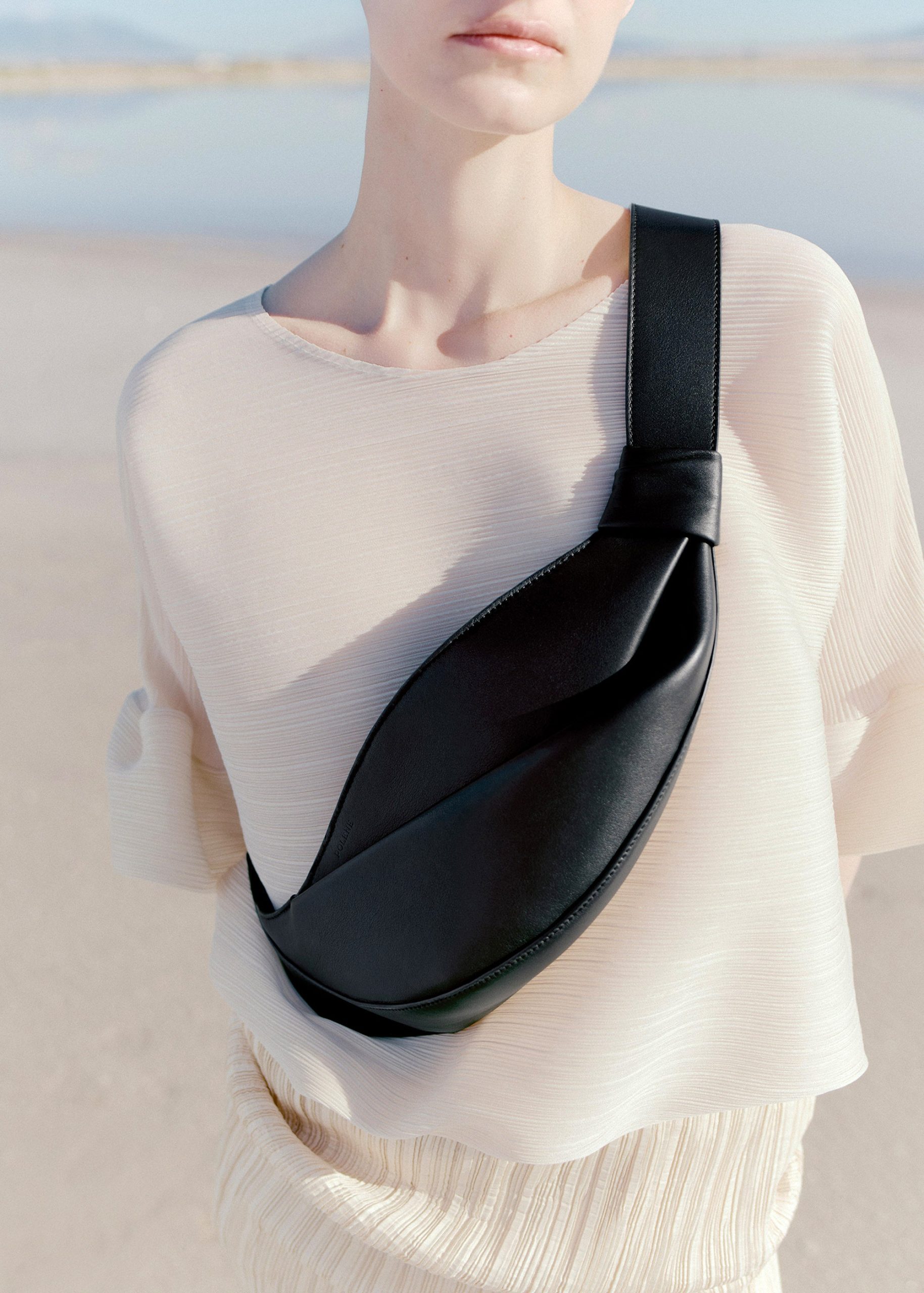 Neyu - Smooth Black - Image 2