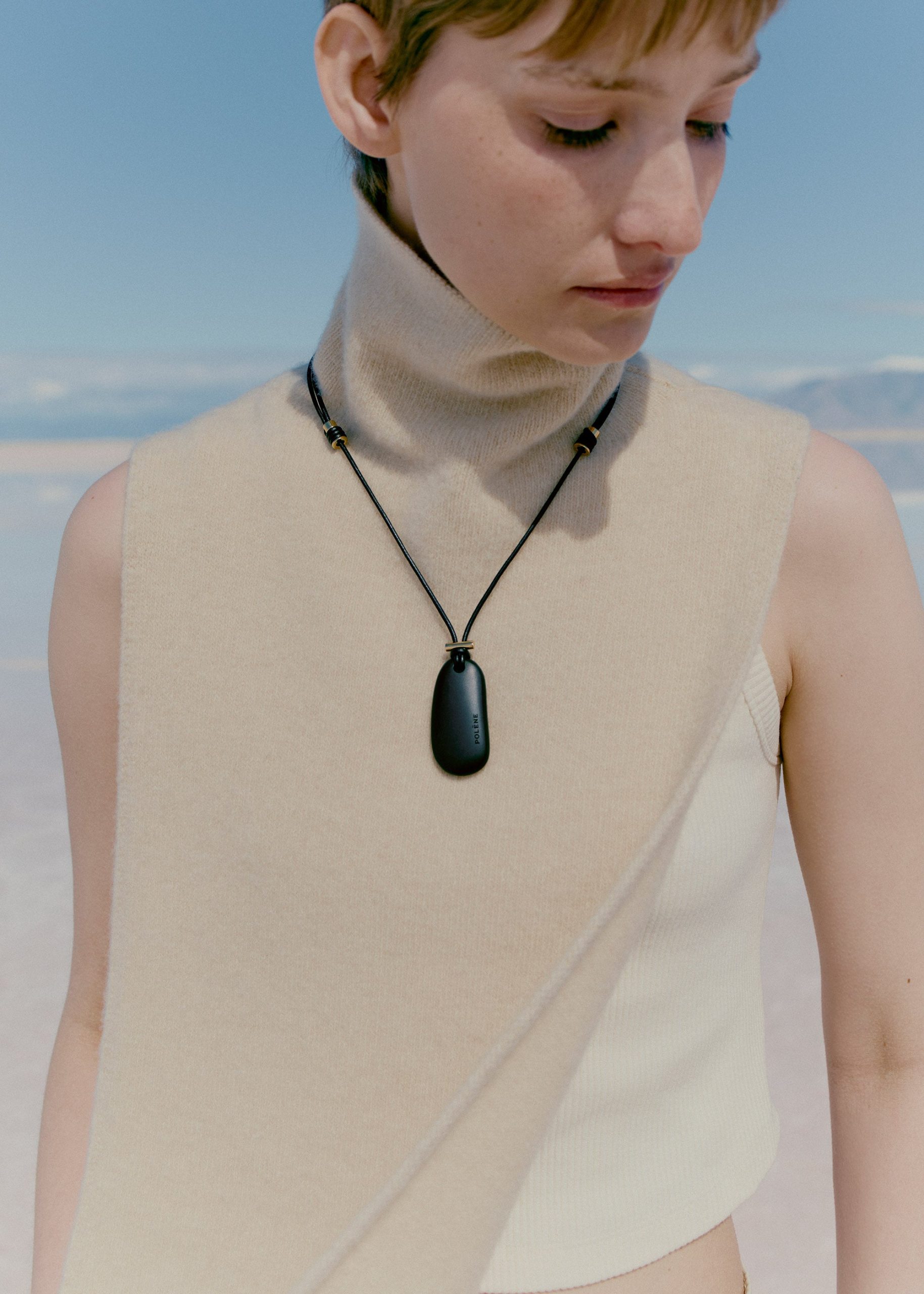 Tere Pendant - Black Marble - Image 2