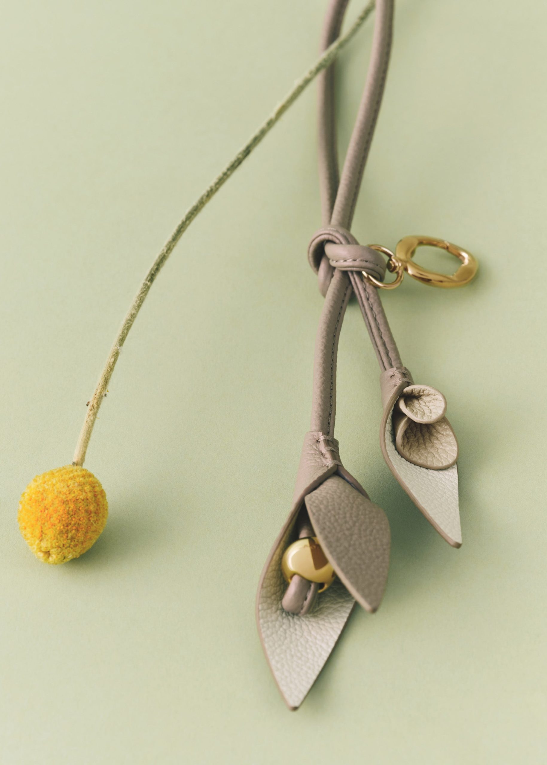 Charm Touka - Trio Chalk - Image 2