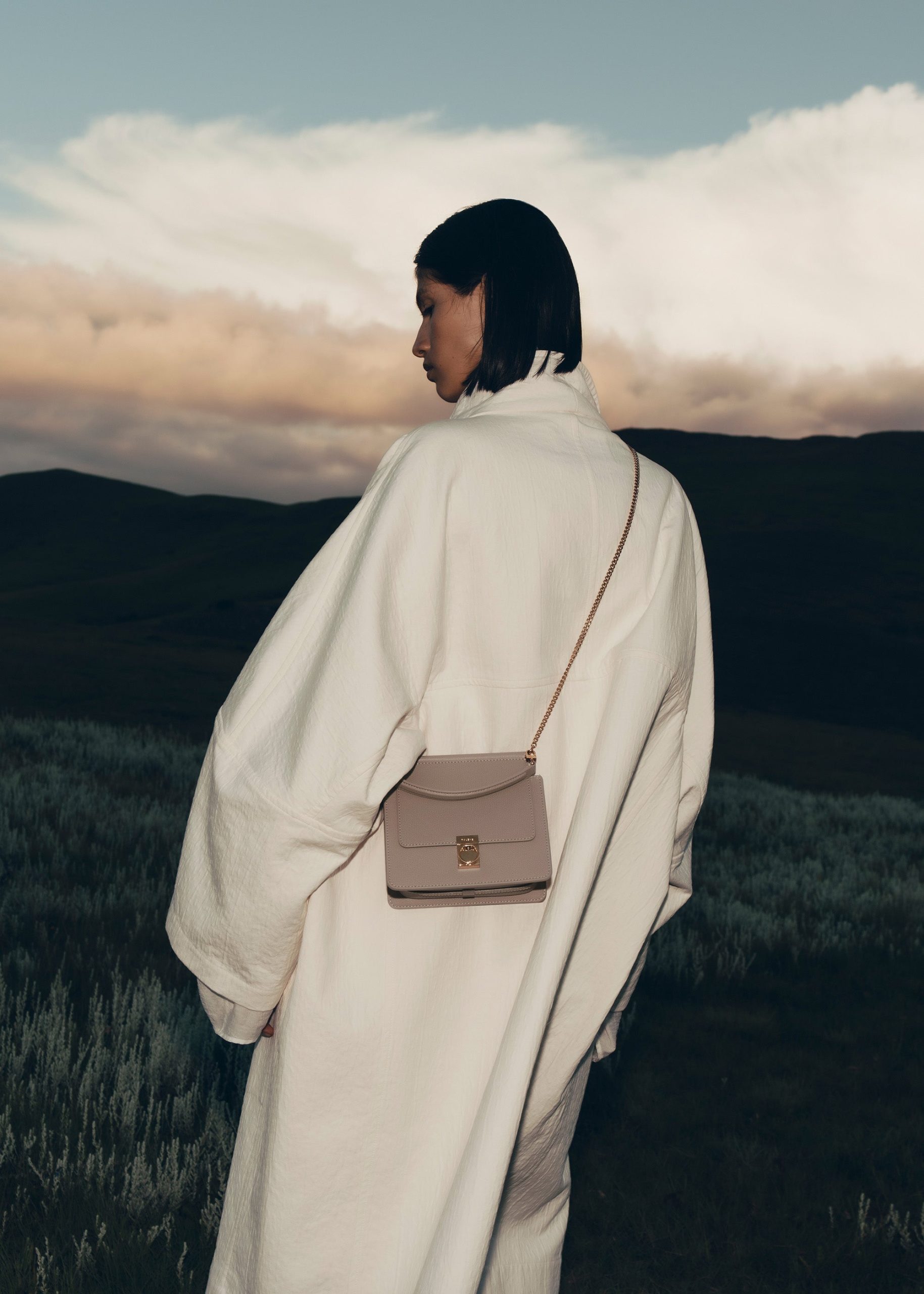 Numero Sept Mini - Textured Taupe - Image 2