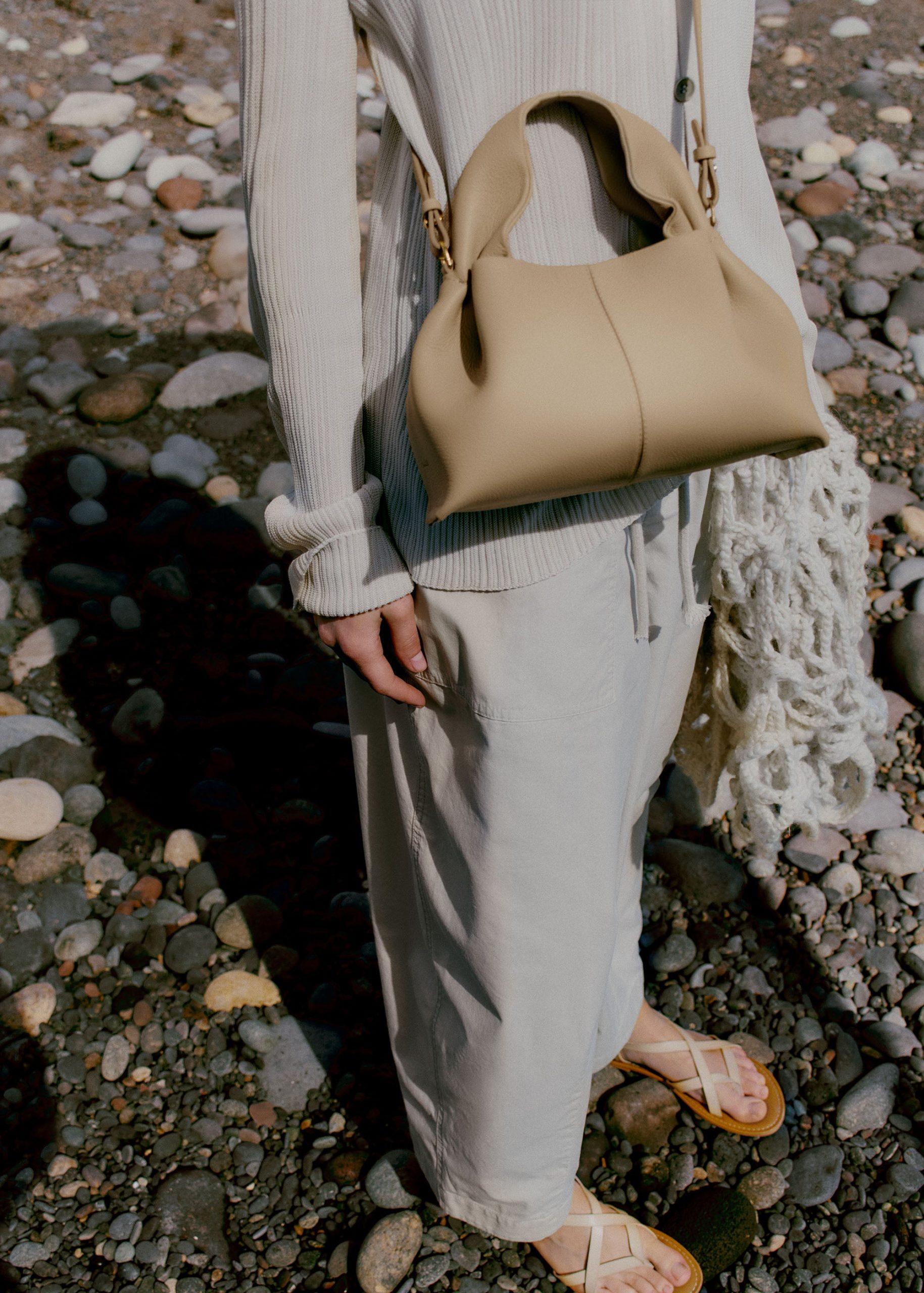 Numero Neuf Mini - Textured Sand - Image 3