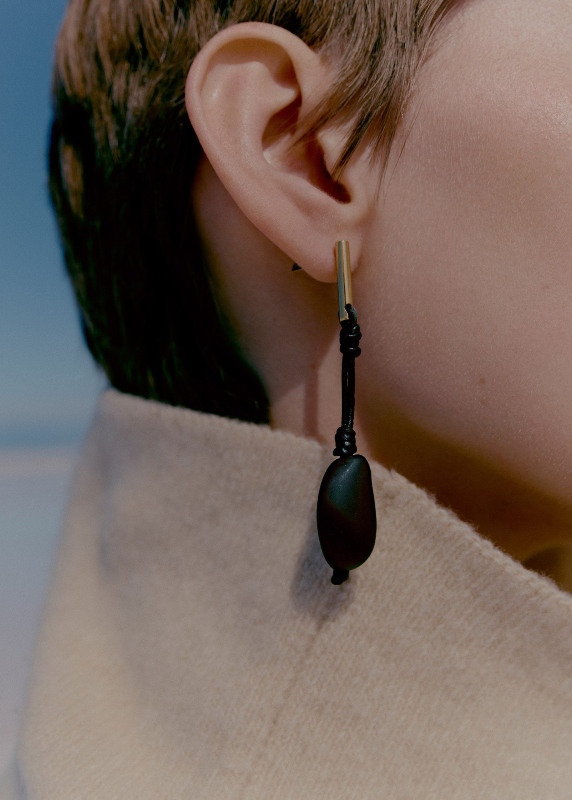 Tere Drop Earrings - Black Marble - Image 3