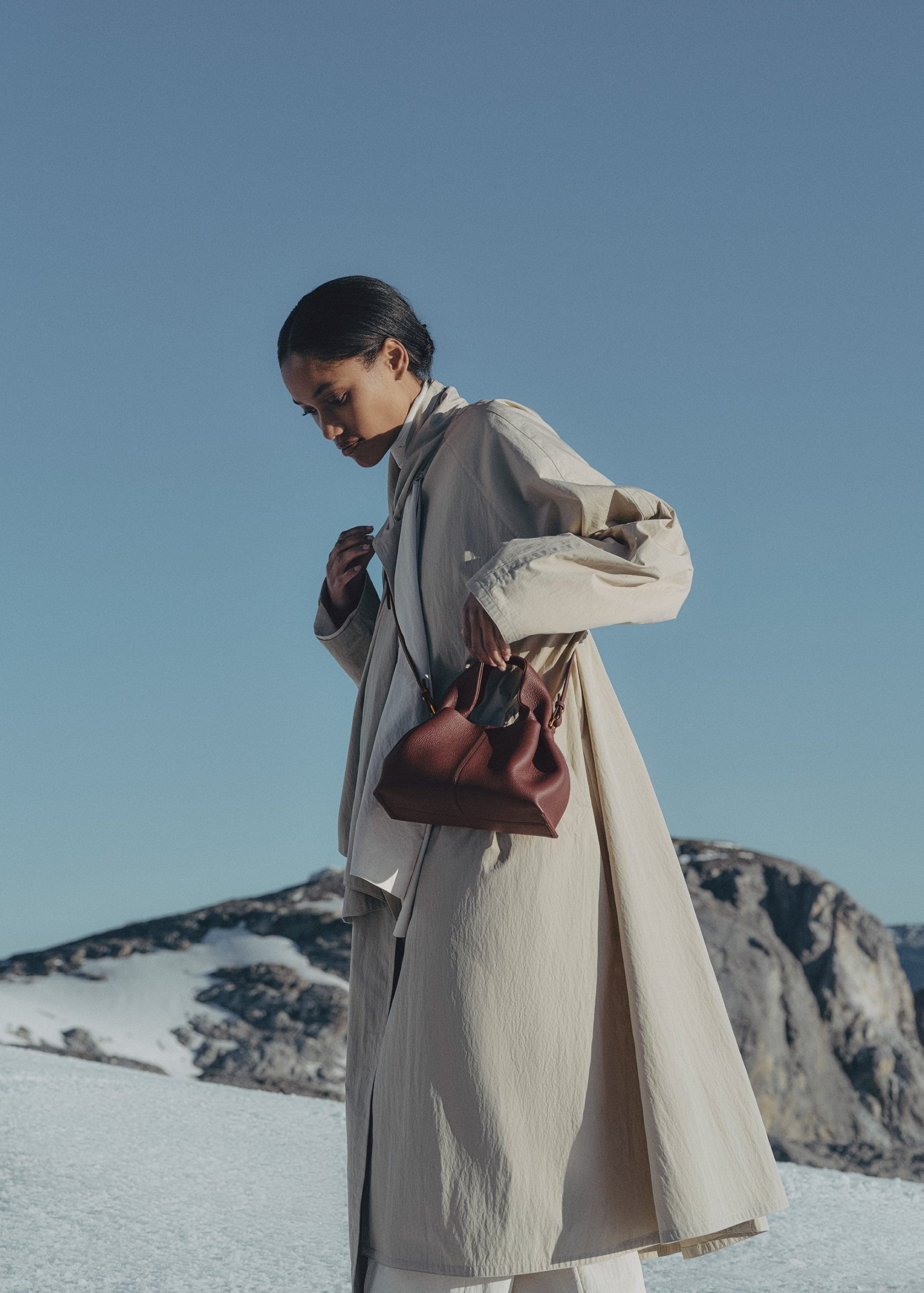 Numero Neuf Mini - Textured Black Cherry - Image 4