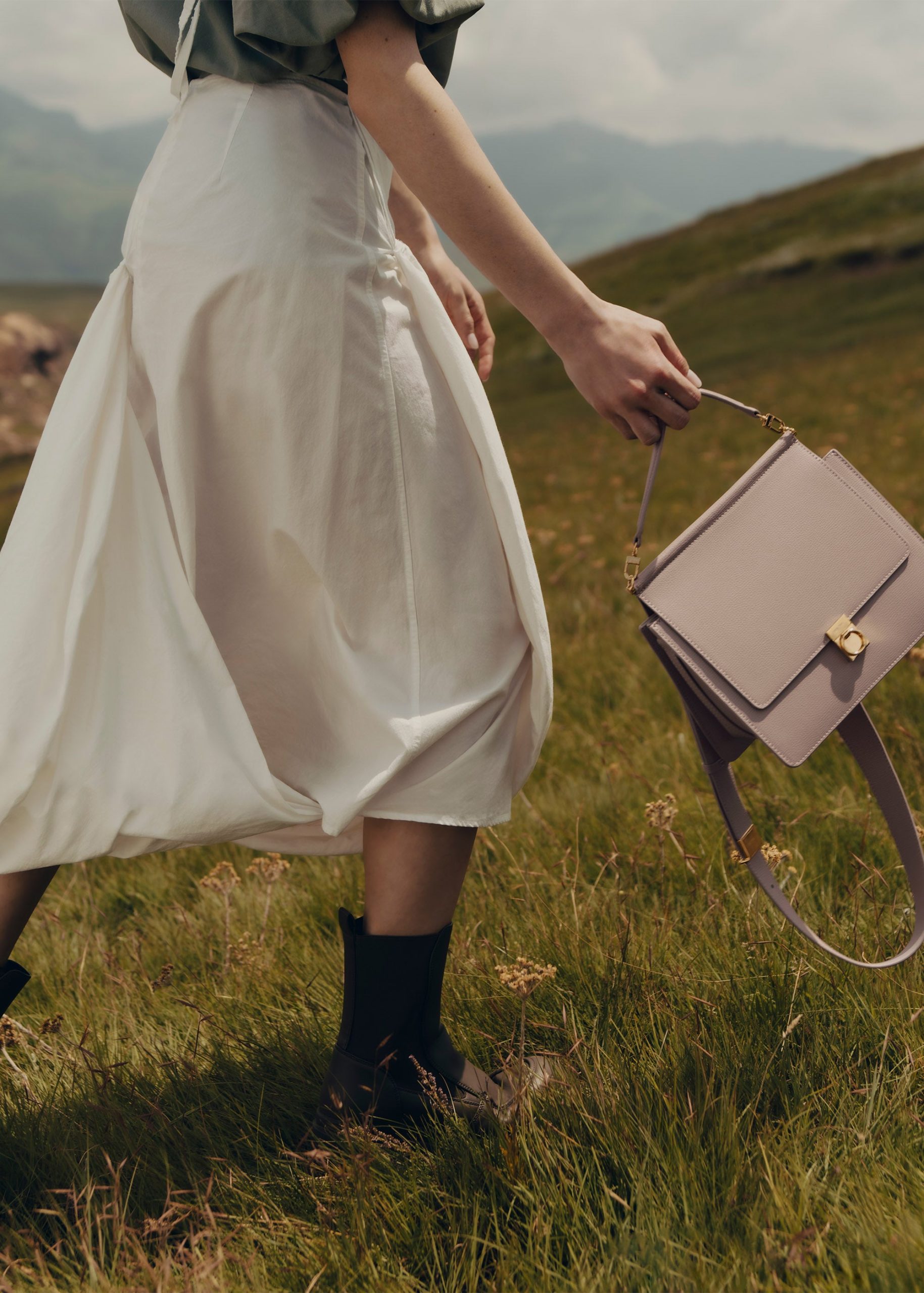 Numero Sept - Textured Taupe - Image 5