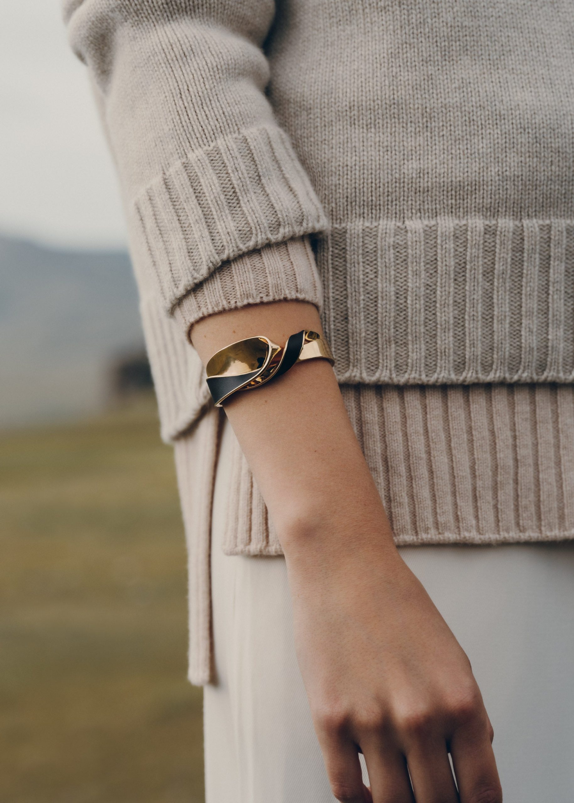 eole Cuff - Black Leather - Image 5