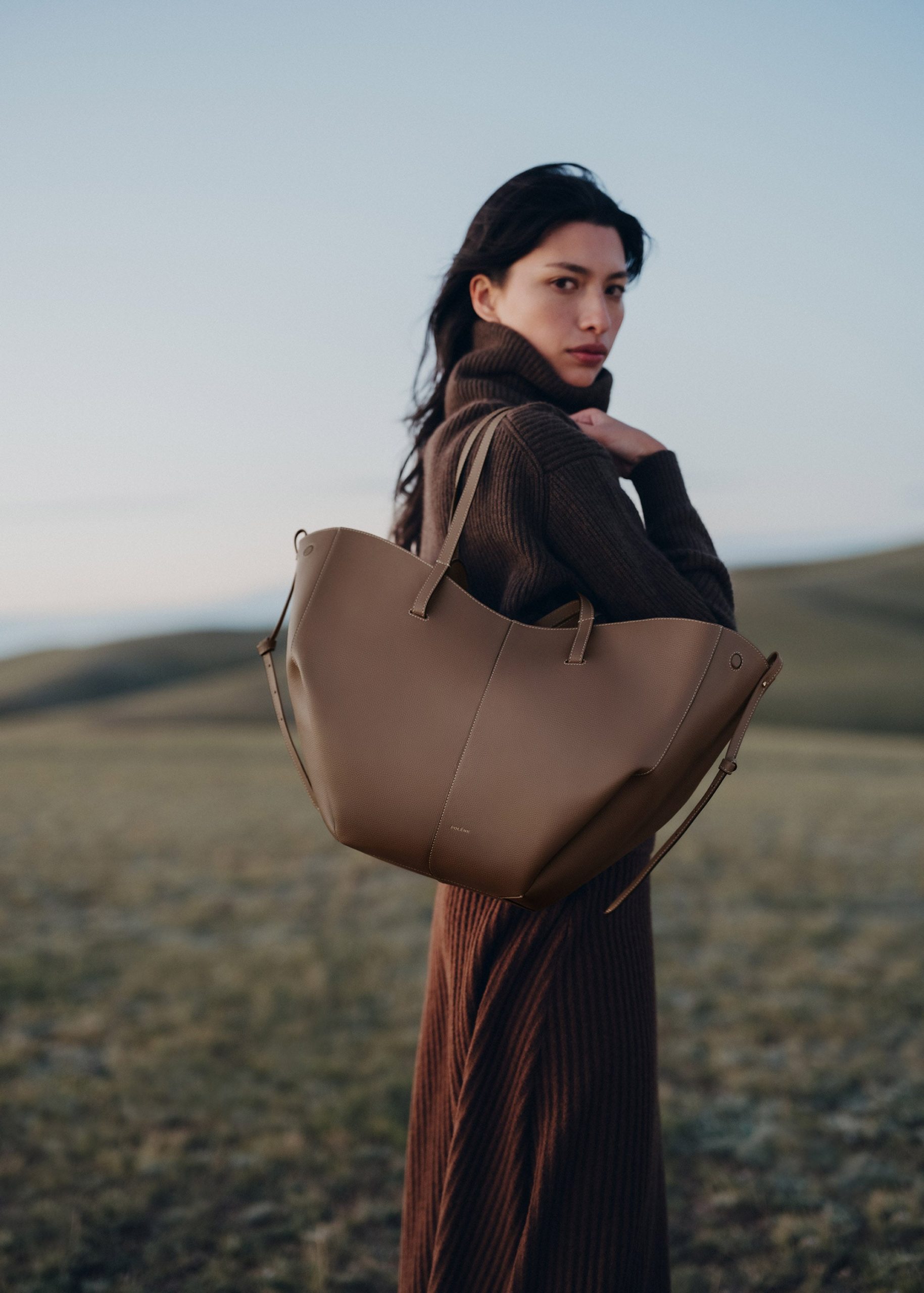 Cyme - Textured Root - Image 2