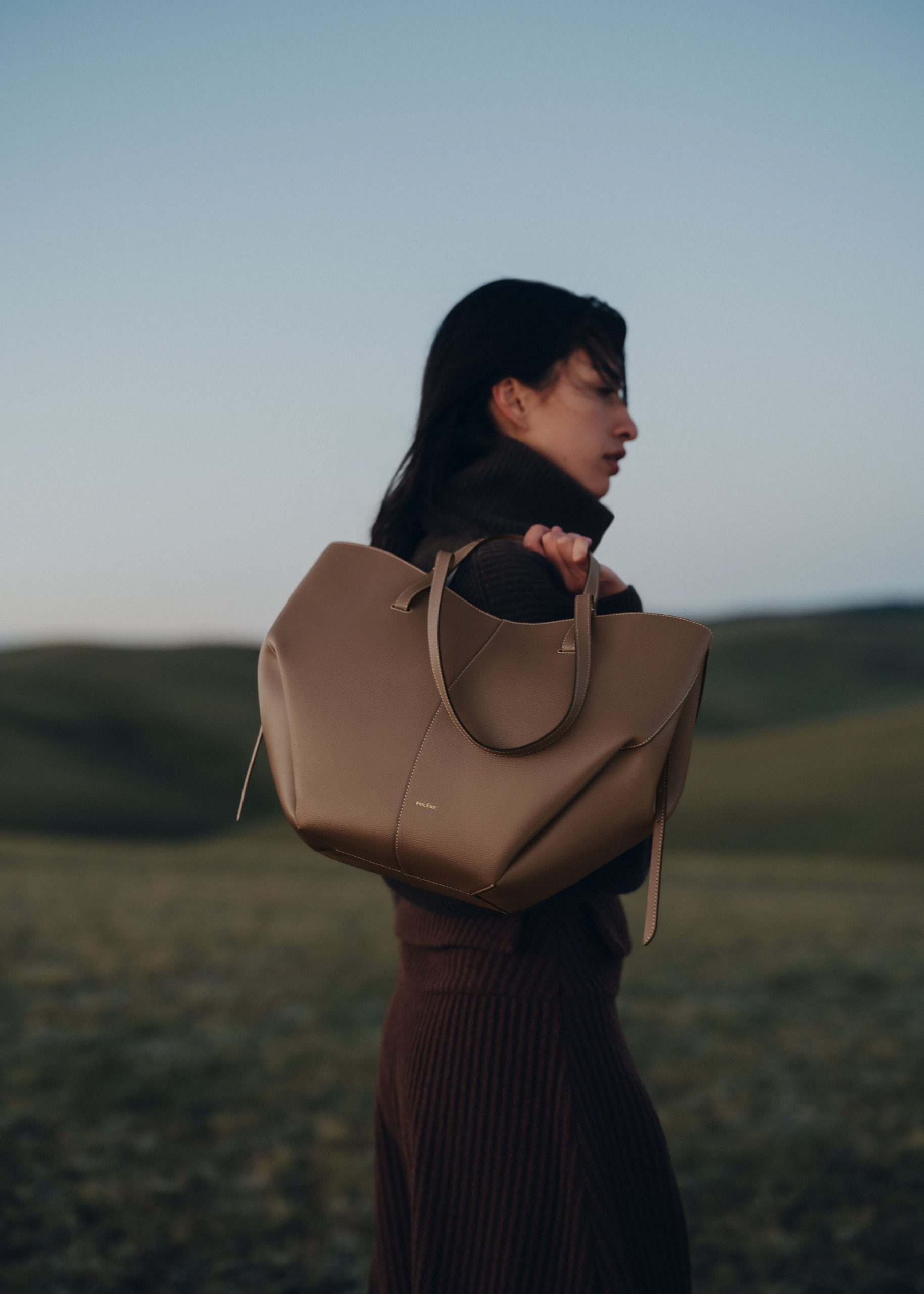 Cyme - Textured Root - Image 4