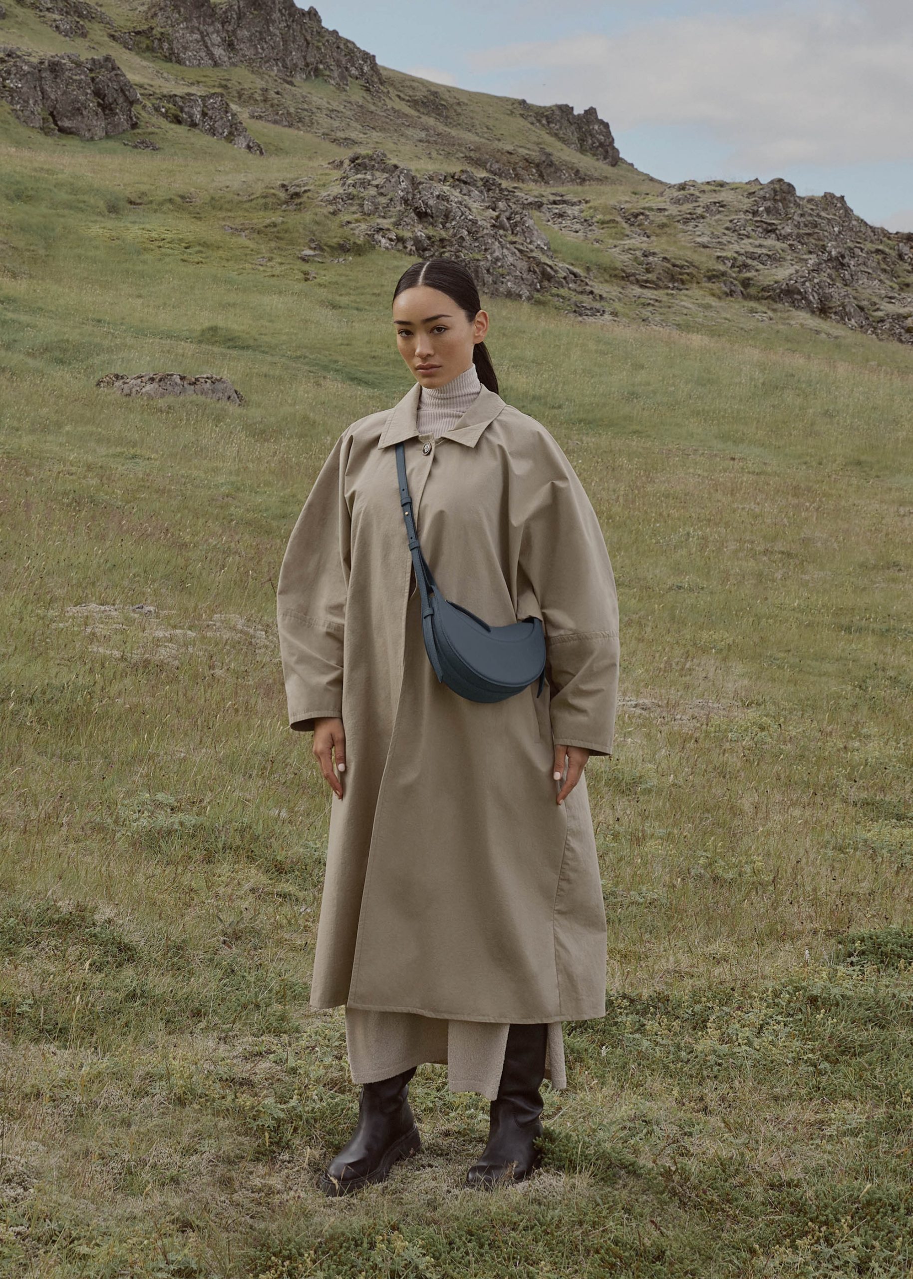 Numero Dix - Textured Midnight Blue - Image 5