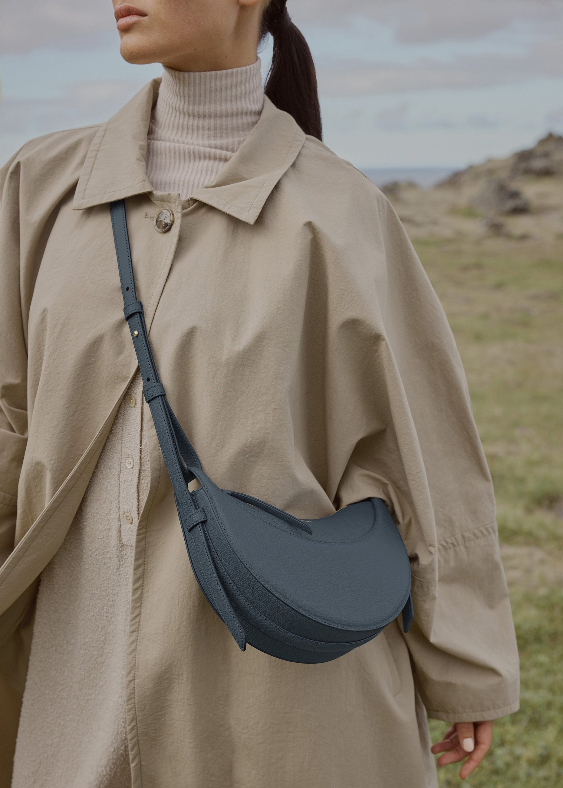 Numero Dix - Textured Midnight Blue - Image 2