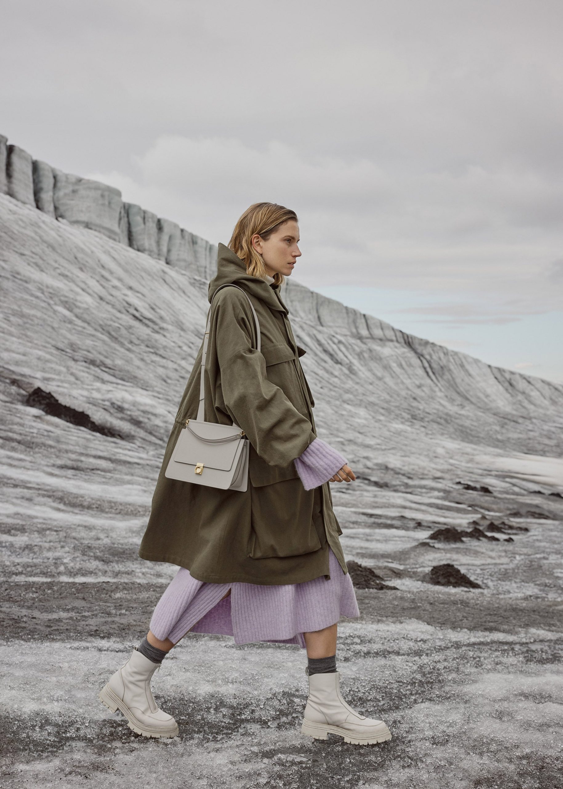 Numero Sept - Textured Chalk - Image 5