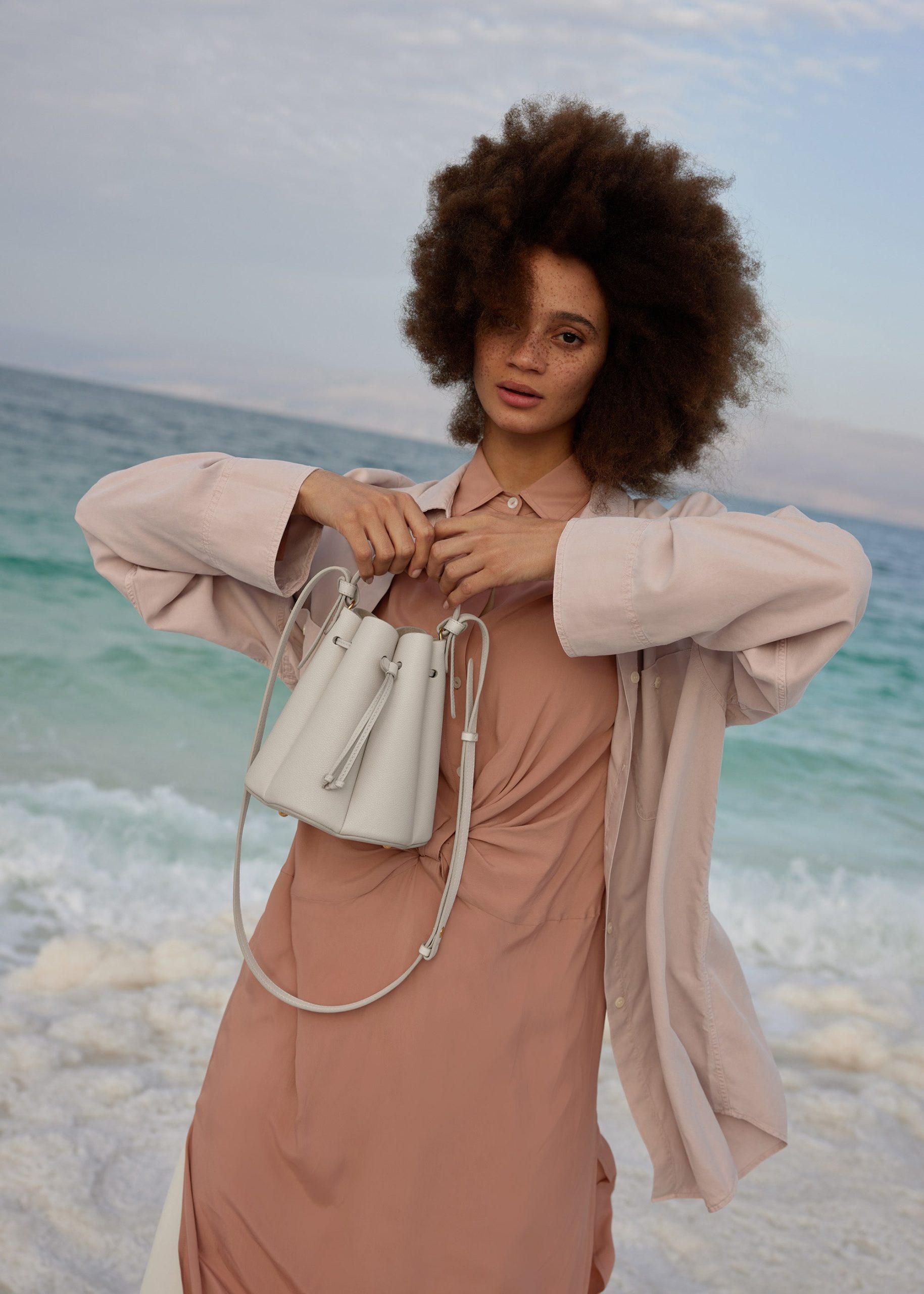 Numero Huit Mini - Textured Chalk - Image 4