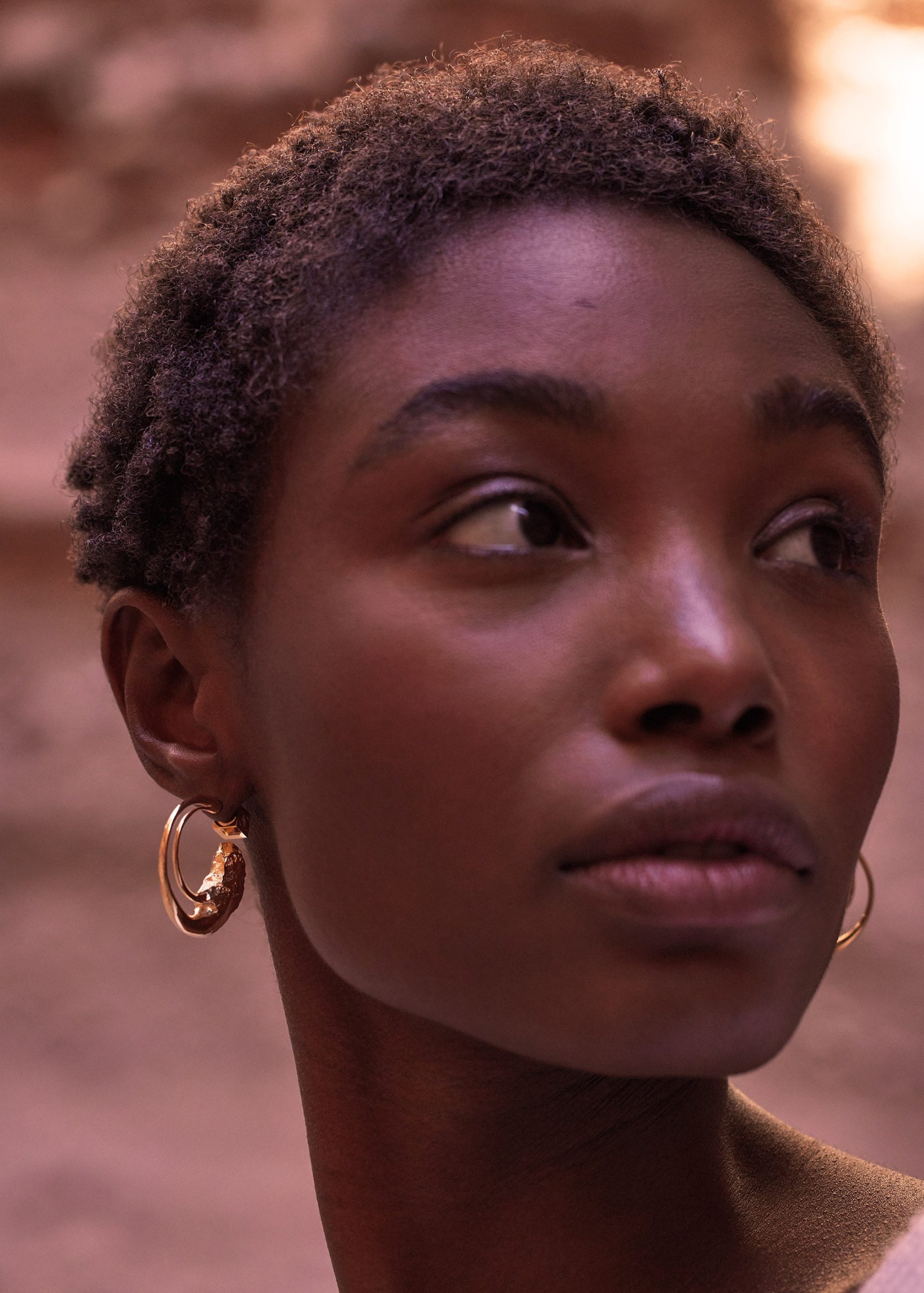 Eroz Hoop Earrings - 24 carat gold gilded - Image 2